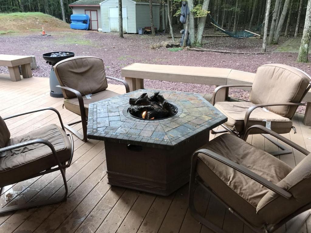 Poconos Harmony Jackfrost Pocono Raceway Camelback Mount Airy Holiday home *