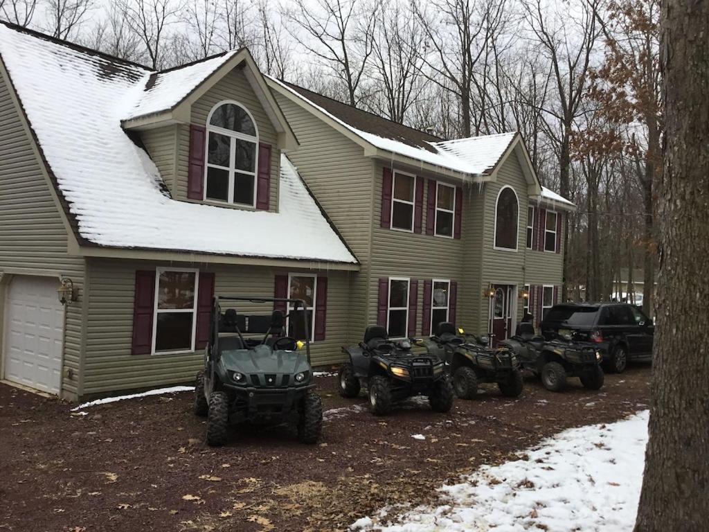 Holiday home Poconos Harmony Jackfrost Pocono Raceway Camelback Mount Airy Albrightsville